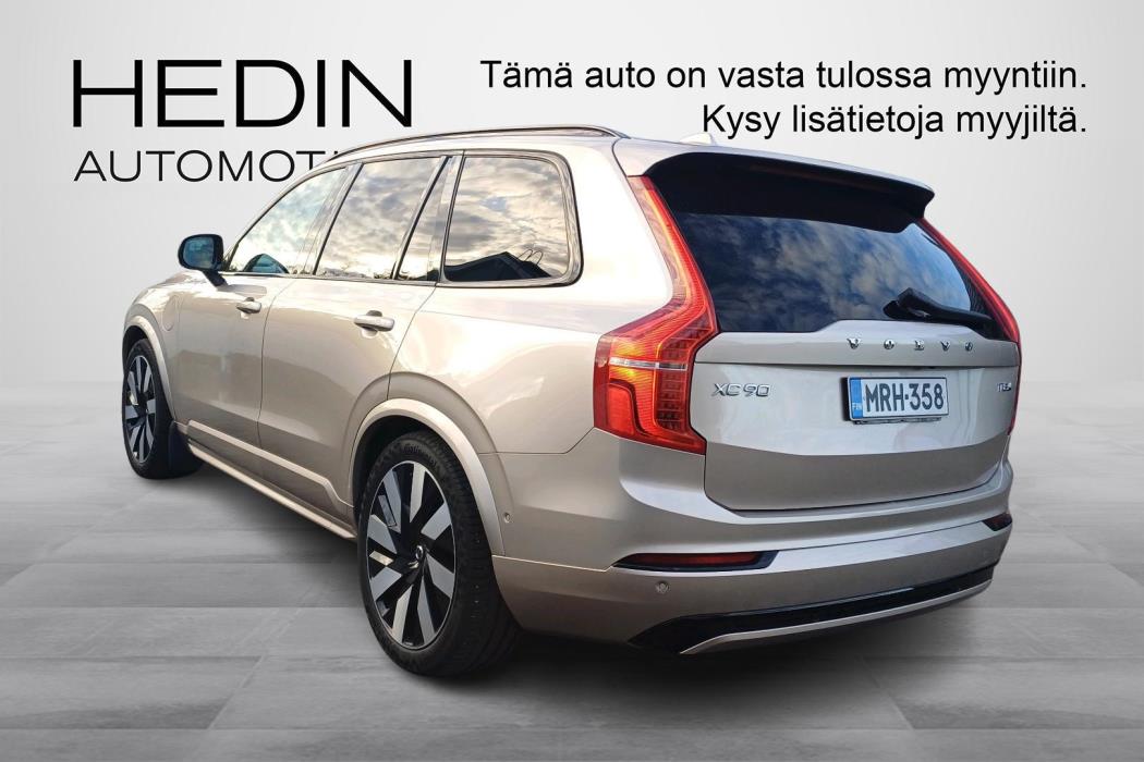 VOLVO XC90 2025