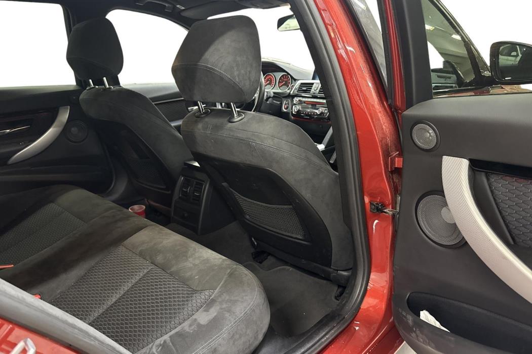 BMW 320 2018