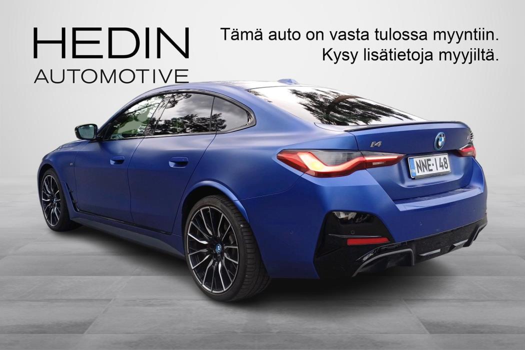 BMW i4 2023