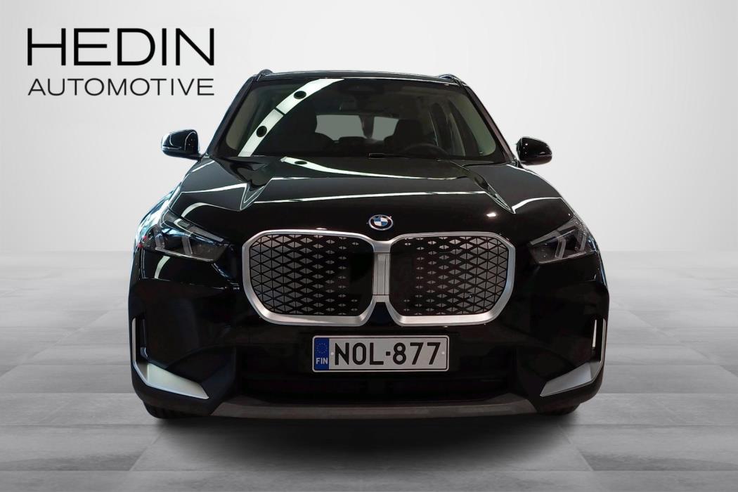 BMW iX1 2026