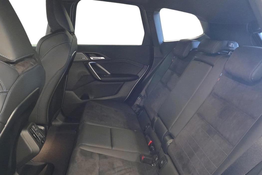 BMW iX1 2026