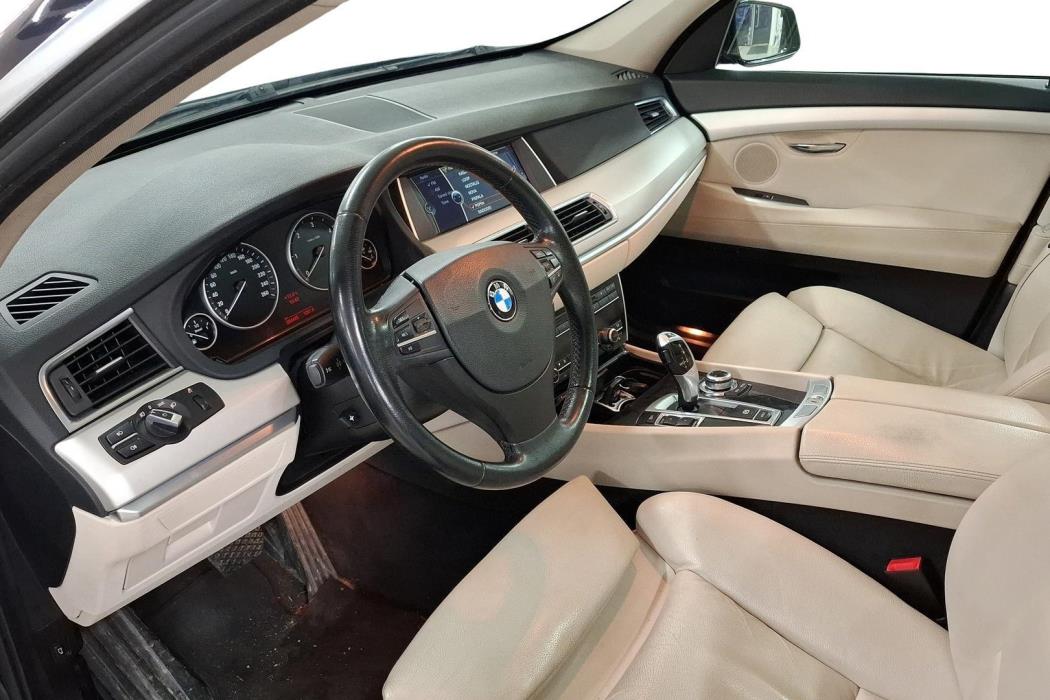 BMW 530 2010