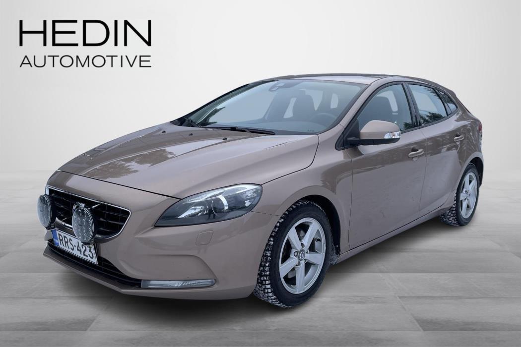 VOLVO V40 2014