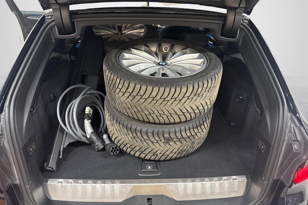 BMW 530 2024