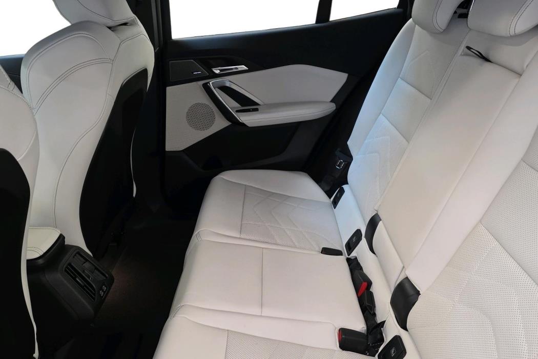BMW iX2 2026