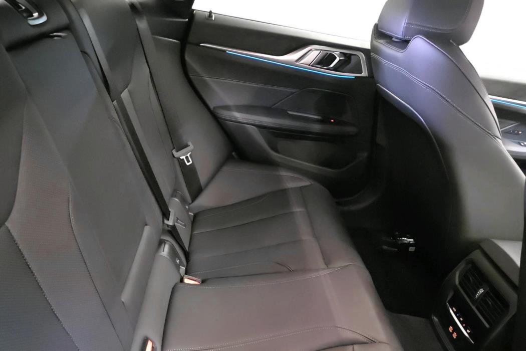 BMW i4 2026