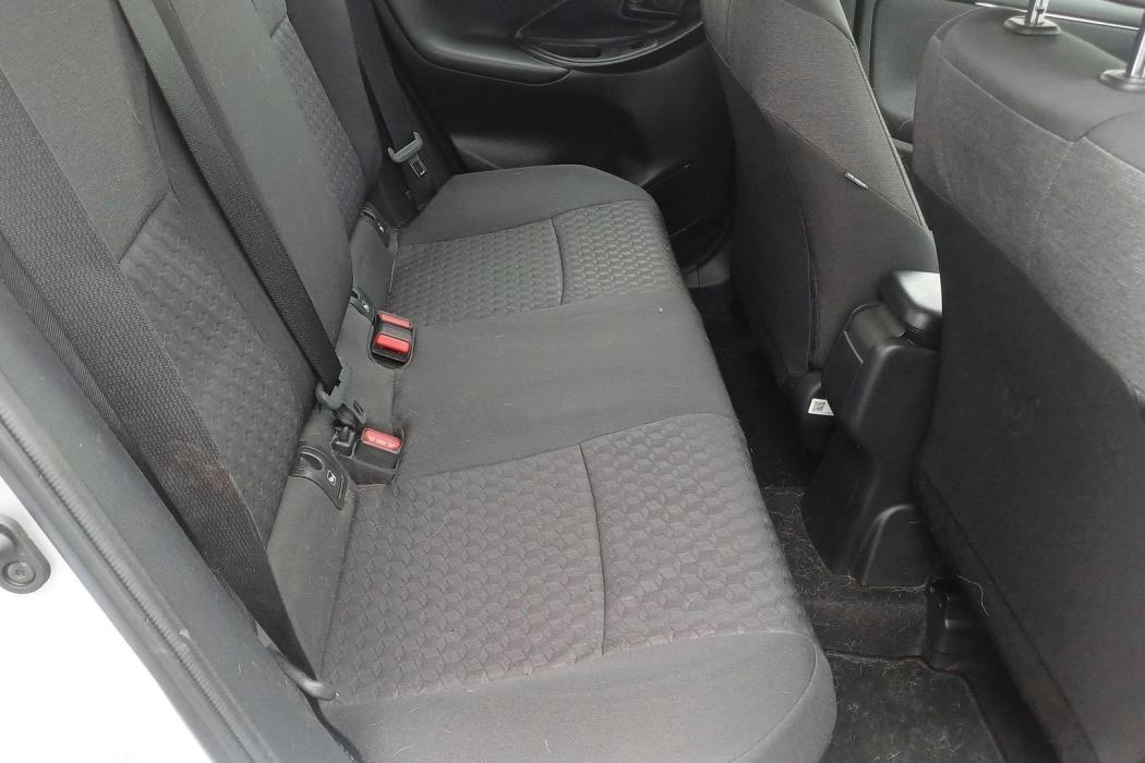 MAZDA Mazda2 2024