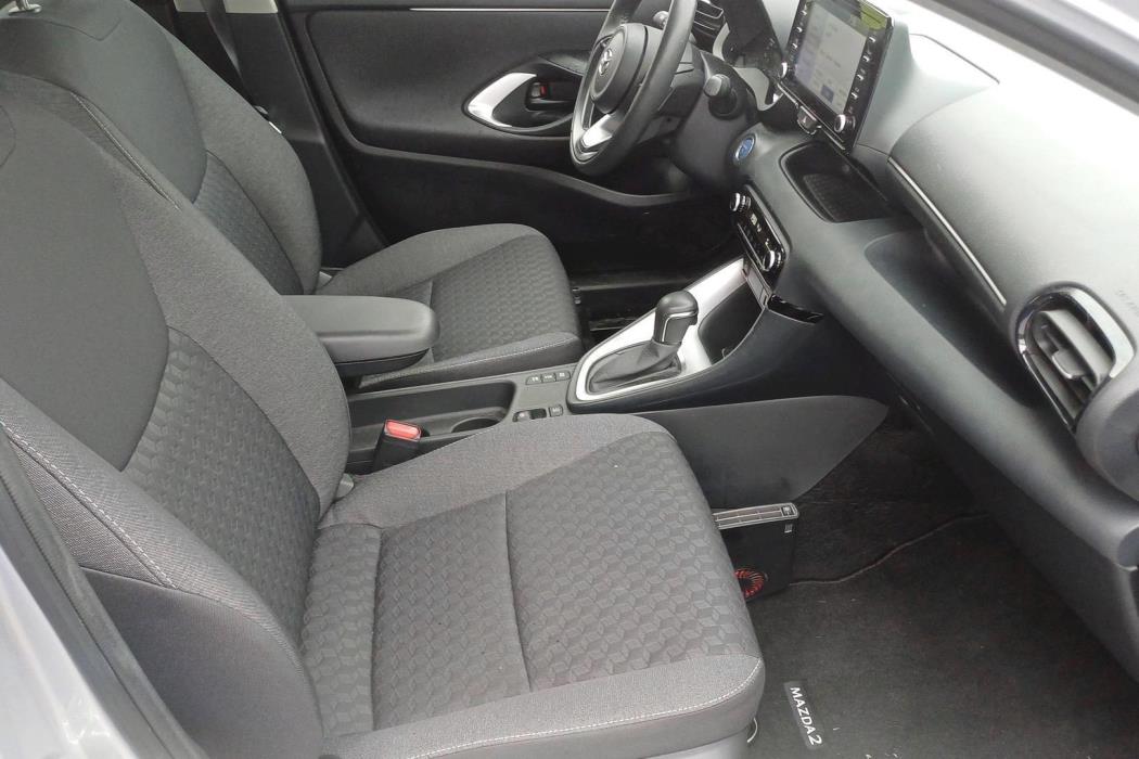 MAZDA Mazda2 2024