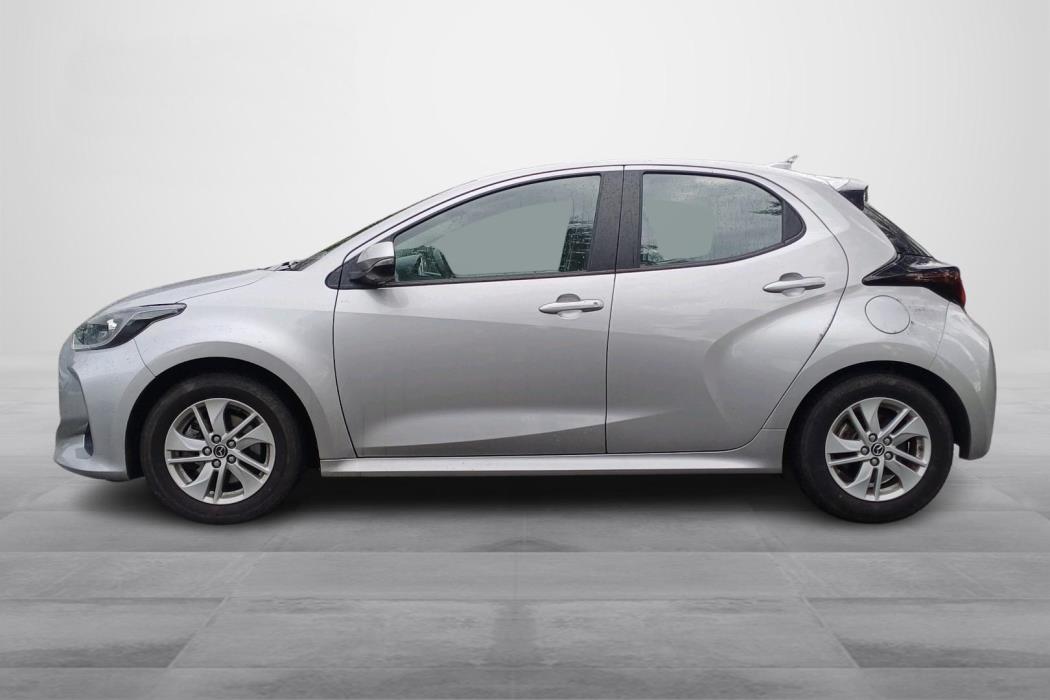 MAZDA Mazda2 2024