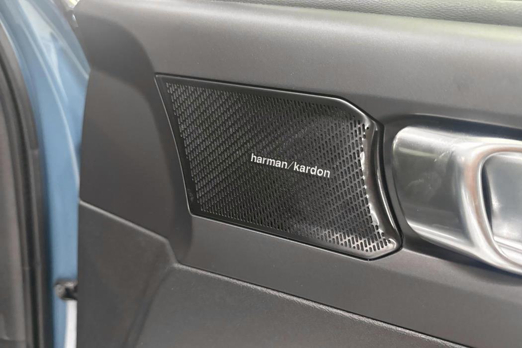 Volvo C40 2022