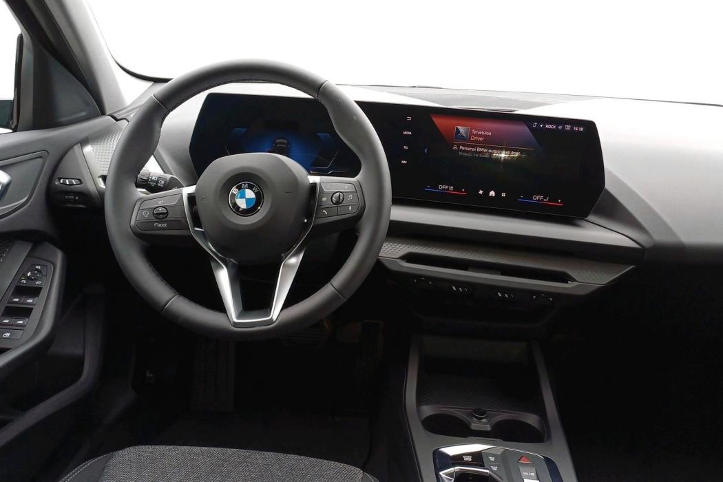 BMW 120 2026