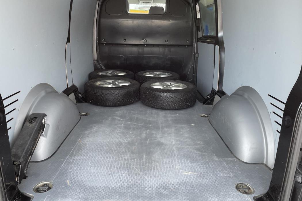 VOLKSWAGEN TRANSPORTER 2017