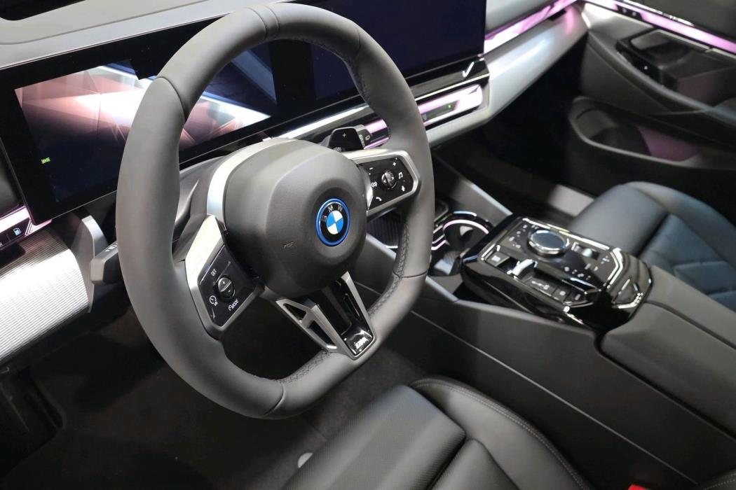BMW 530 2026