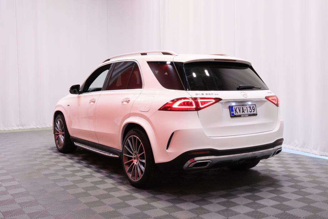 MERCEDES-BENZ GLE 2021