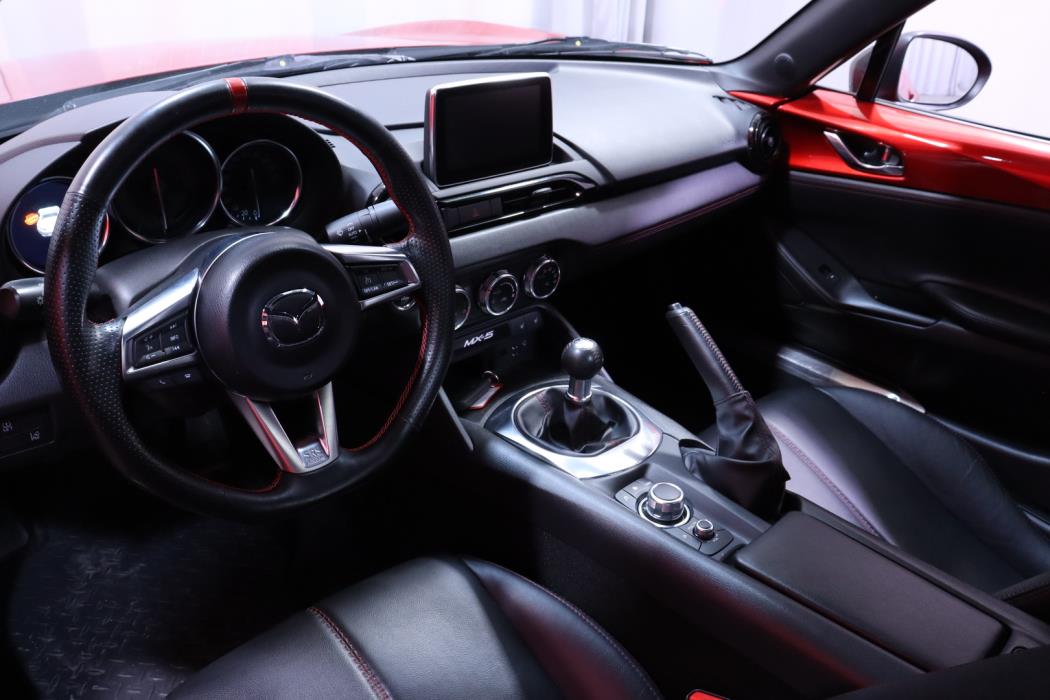 MAZDA MX-5 2017