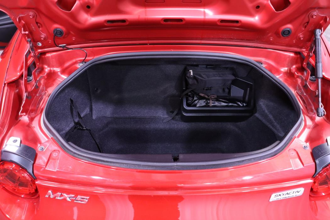 MAZDA MX-5 2017