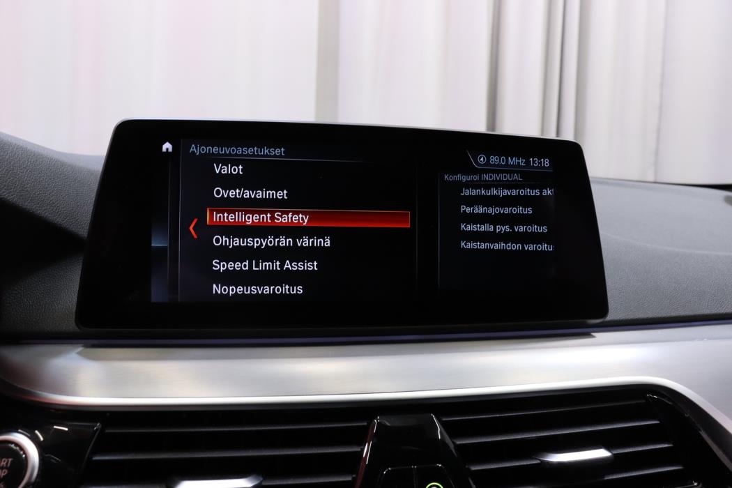 BMW 520 2019