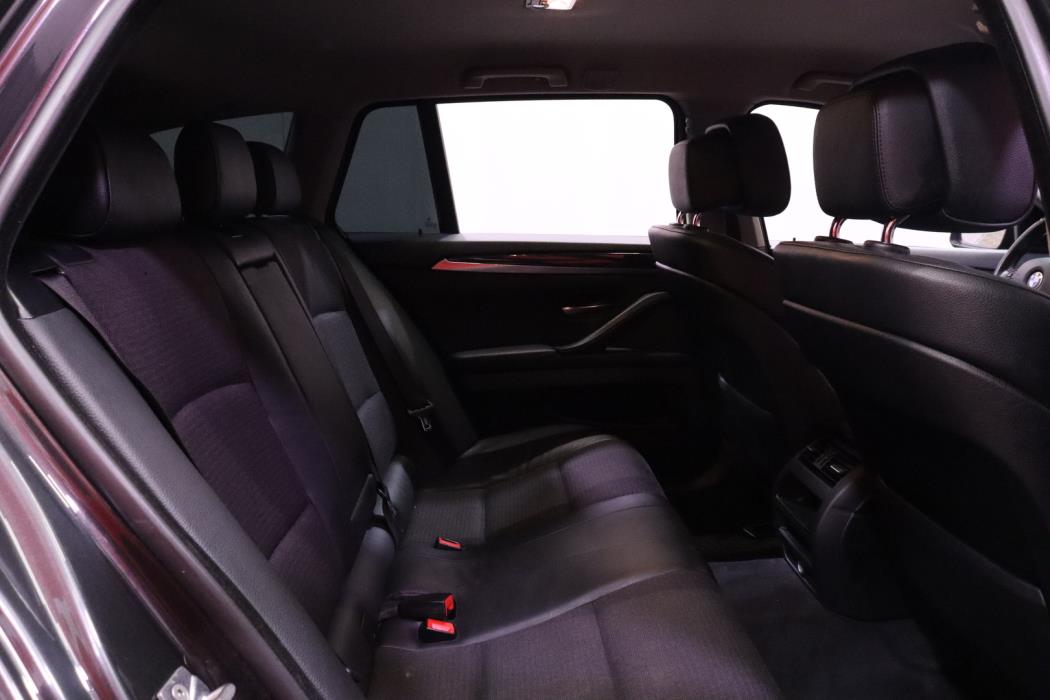 BMW 520 2012