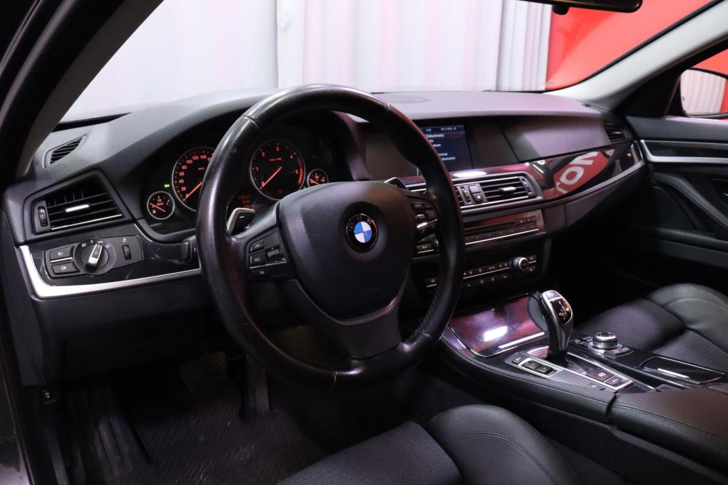BMW 520 2012