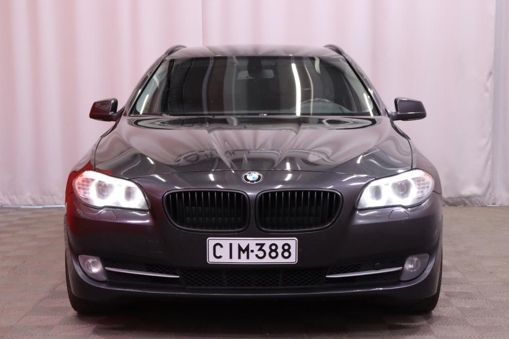 BMW 520 2012