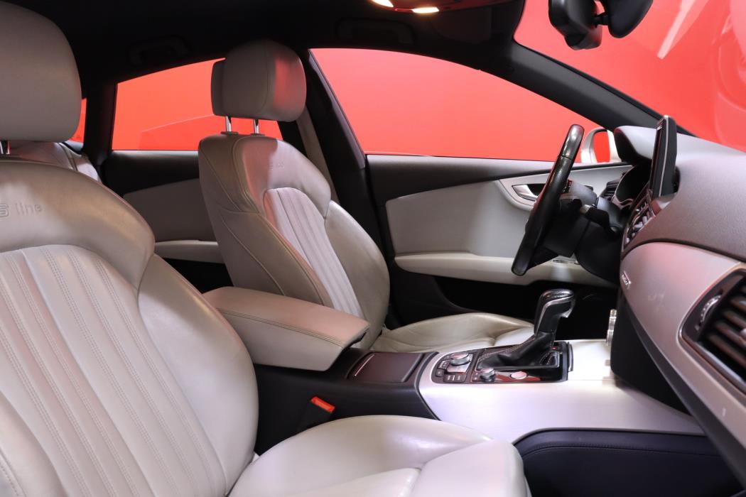 AUDI A7 2015