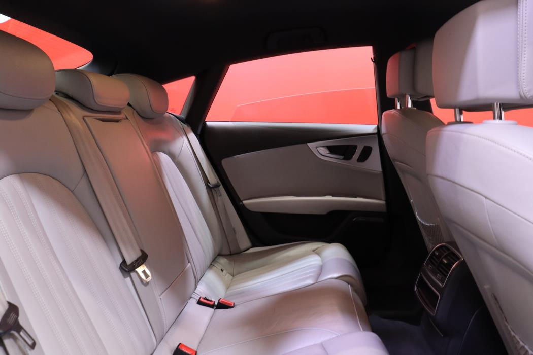 AUDI A7 2015