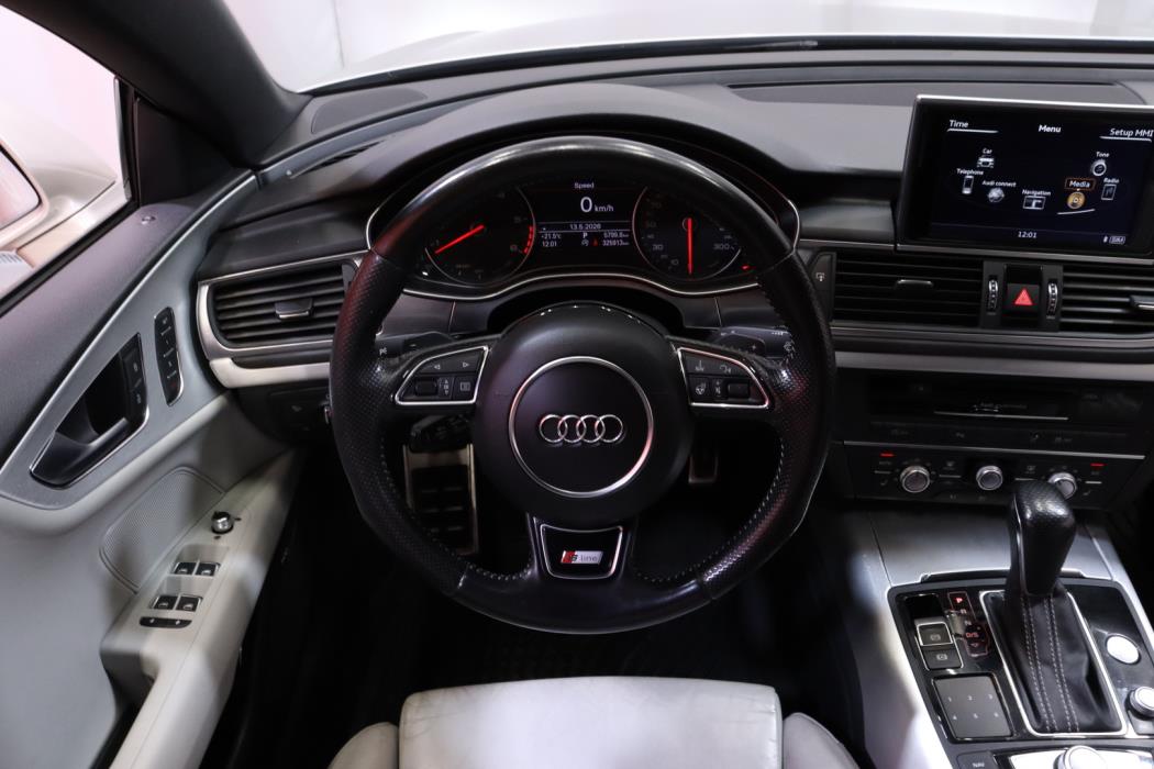 AUDI A7 2015