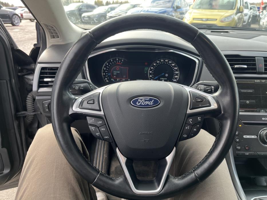FORD Mondeo 2015