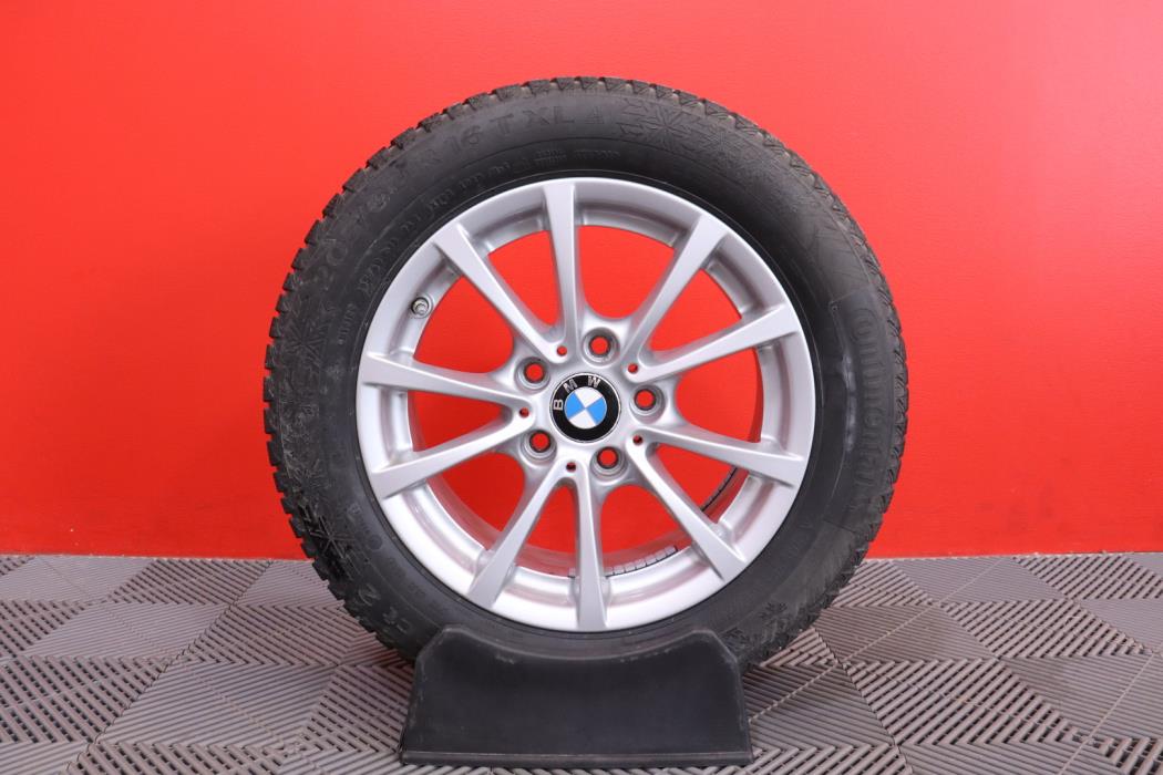 BMW 318 2018