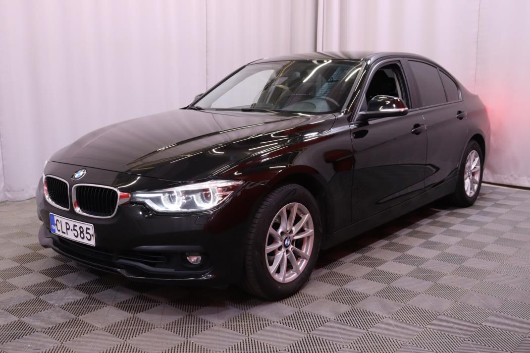 BMW 318 2018