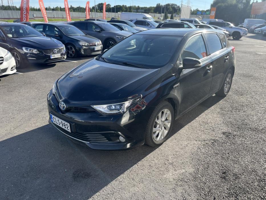 TOYOTA Auris 2018
