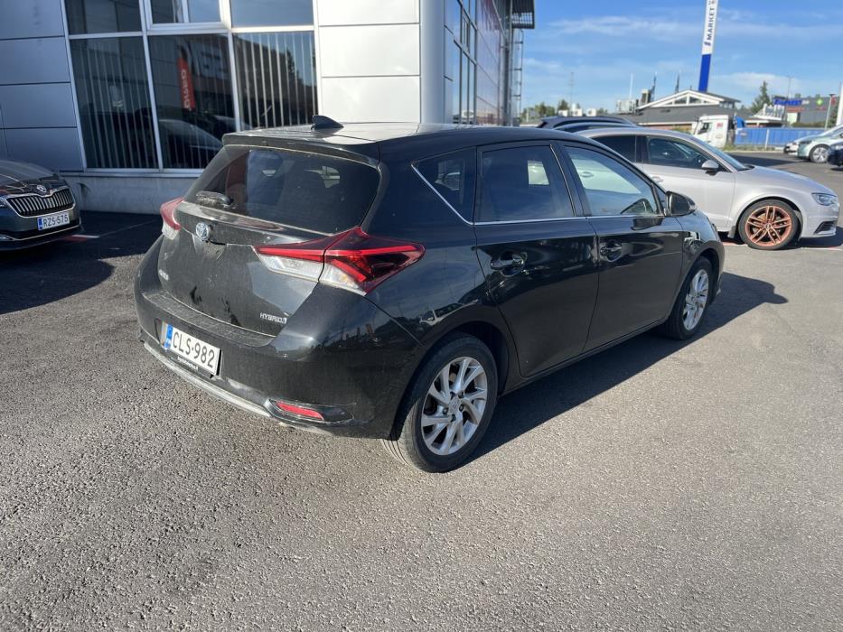 TOYOTA Auris 2018