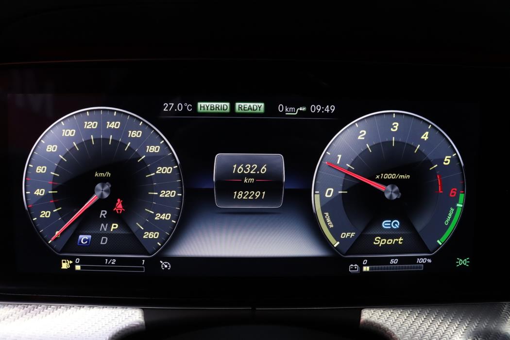 MERCEDES-BENZ E 2019