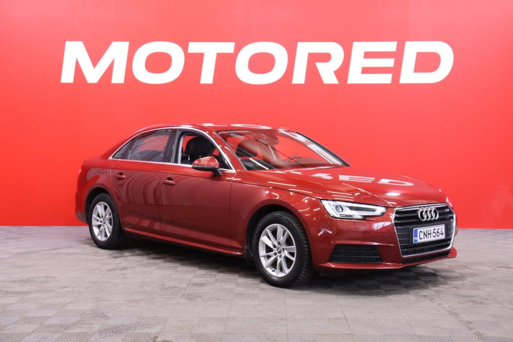 AUDI A4 2019