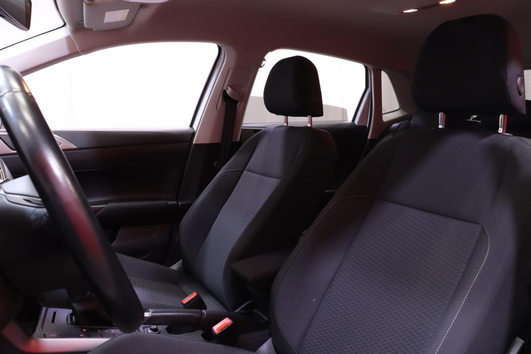 VOLKSWAGEN Polo 2019