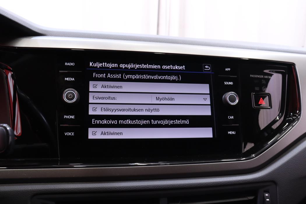 VOLKSWAGEN Polo 2019