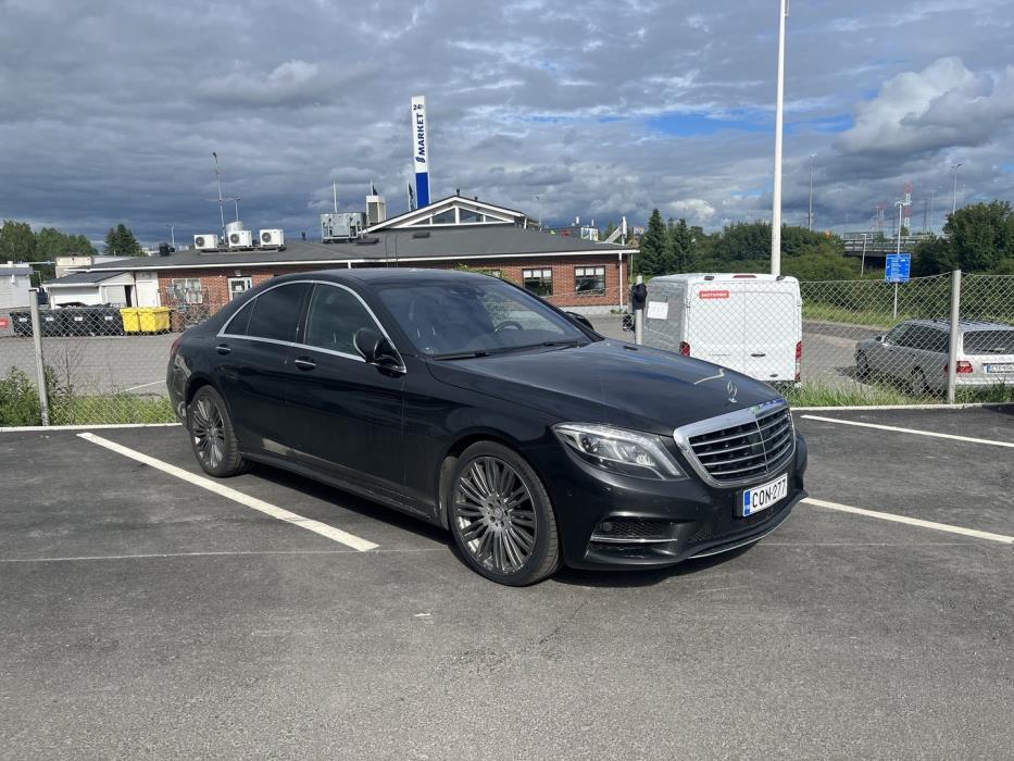 MERCEDES-BENZ S 2015