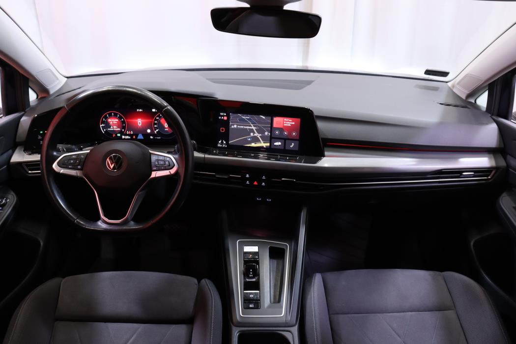 VOLKSWAGEN Golf 2020