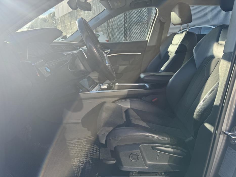 AUDI e-tron 2020