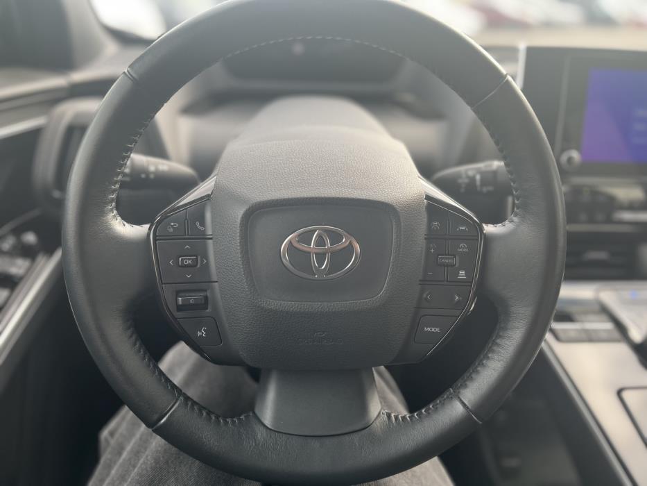 TOYOTA bZ4X 2023