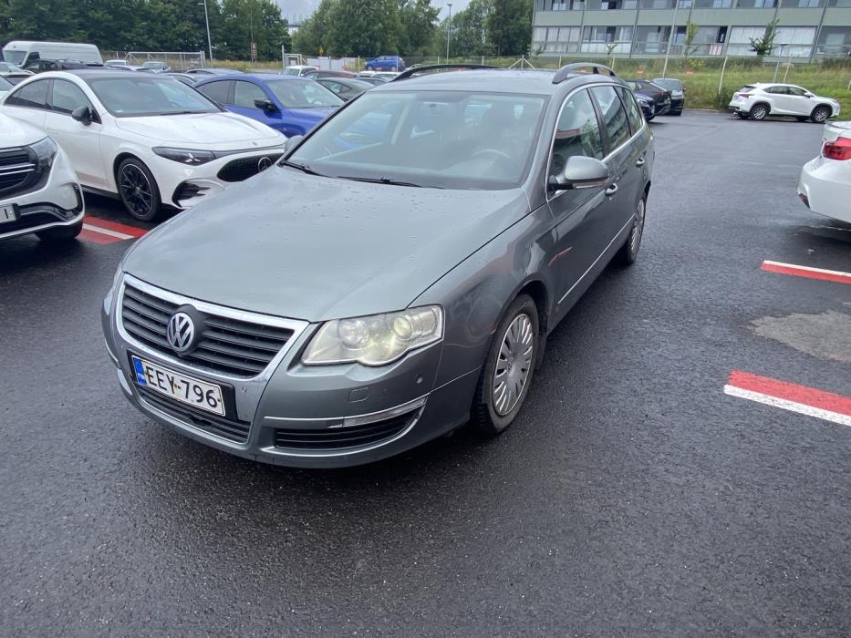 VOLKSWAGEN Passat 2009