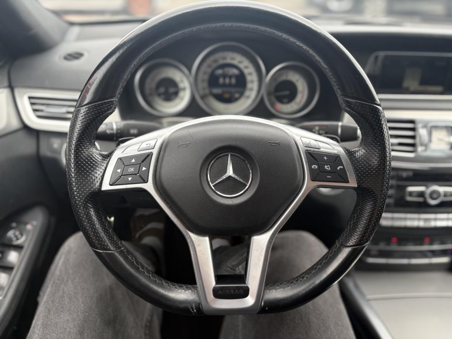 MERCEDES-BENZ E 2013