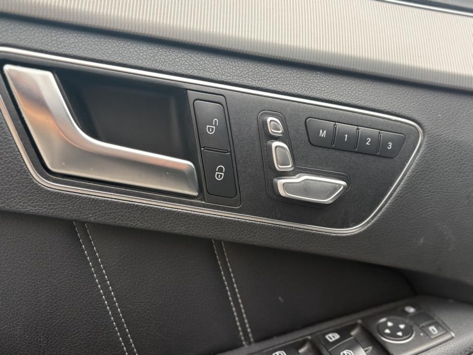 MERCEDES-BENZ E 2013