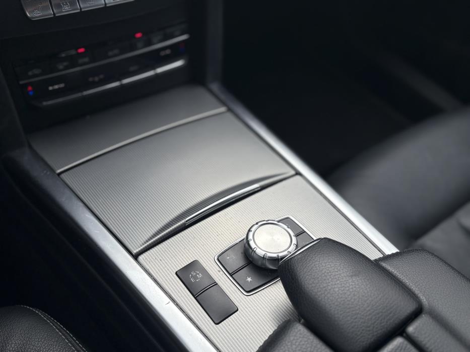 MERCEDES-BENZ E 2013