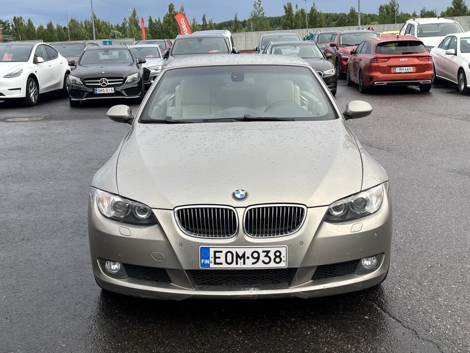 BMW 325 2007