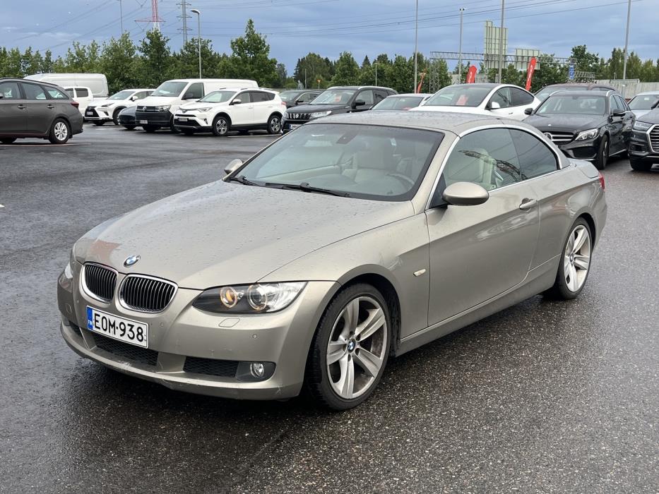 BMW 325 2007