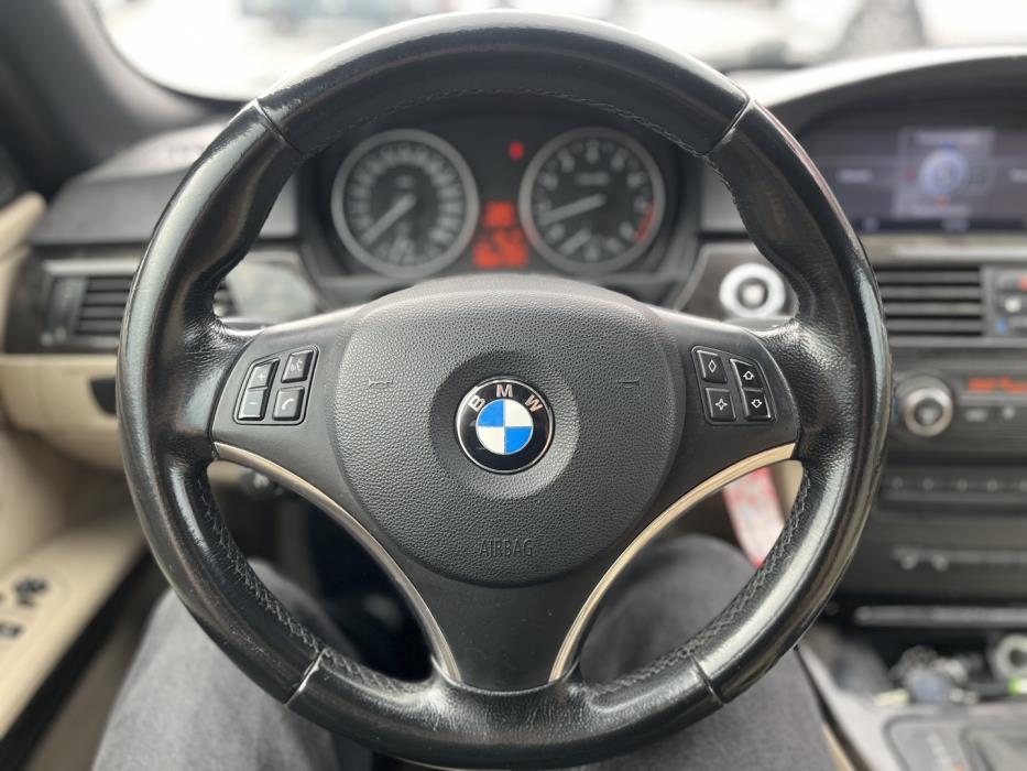 BMW 325 2007