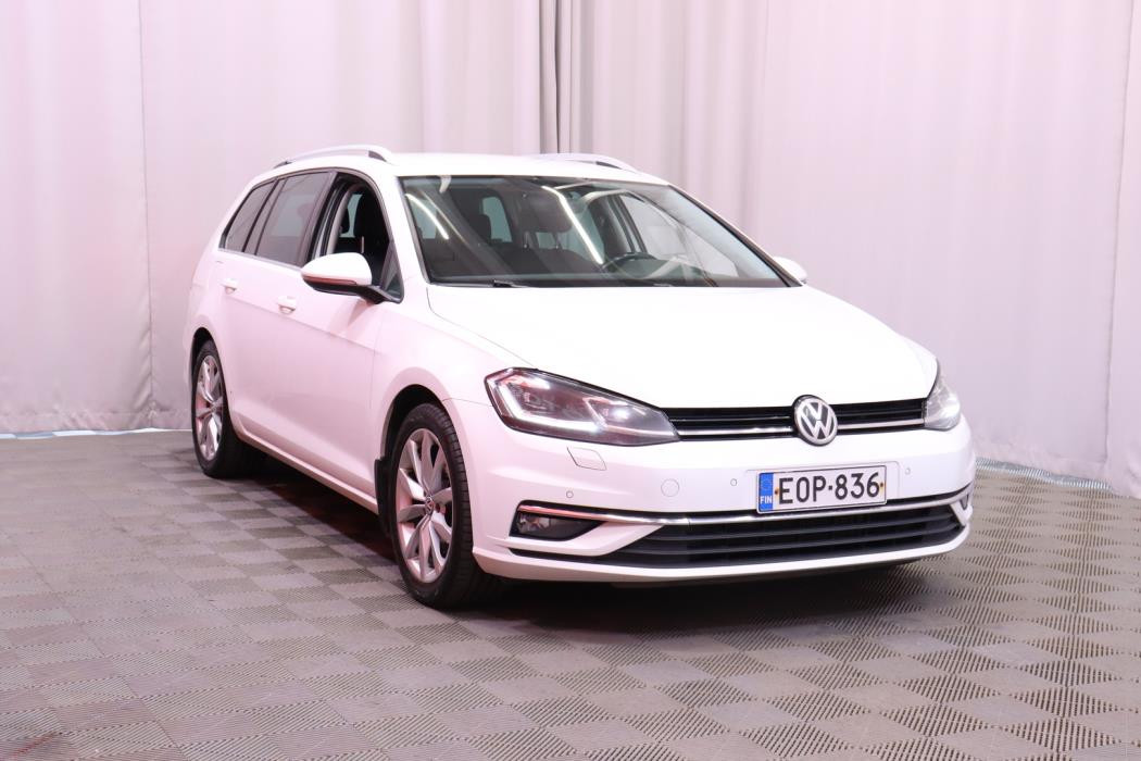 VOLKSWAGEN Golf 2017