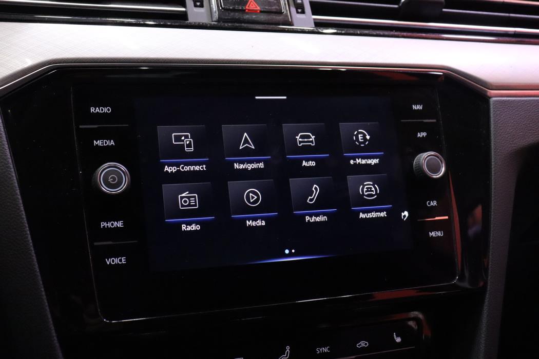 VOLKSWAGEN Passat 2021