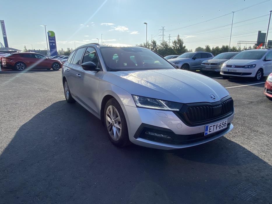 SKODA Octavia 2022